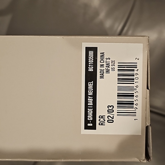 Baby Neumel Ugg - Picture 2 of 6